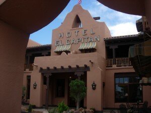 hotel-el-capitan-entrance