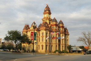 1024px-Caldwell_County_Courthouse