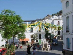 traditional-street-in-casares