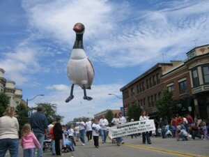 Libertyville-Parade-Goose-Dropping