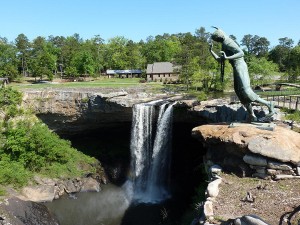 noccalula-falls-waterfall-gadsden-alabama-2-andrew-rodgers