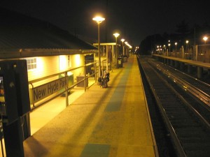 800px-NHP_LIRR_night_jeh