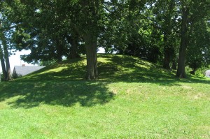 1280px-Story_Mound_in_Chillicothe