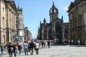 royal-mile-with-st-giles
